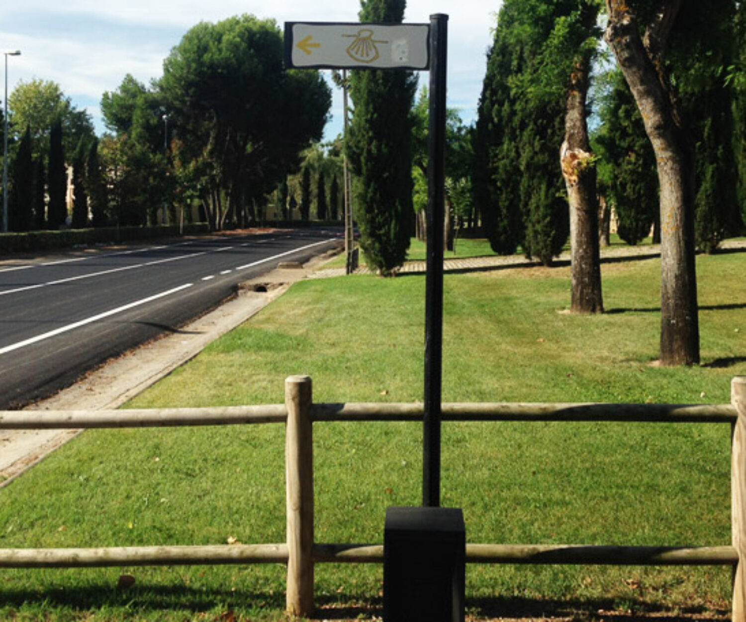 Setas amarelas do Caminho de Santiago